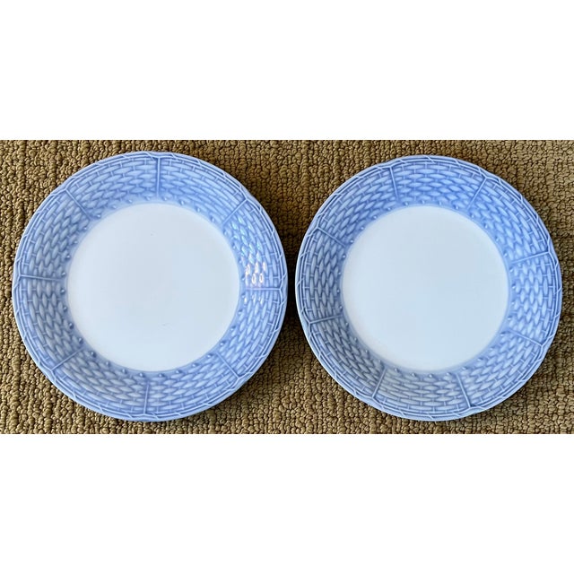 Mid 20th Century English Porcelain Blue and White Basketweave Plates for Salad, Cake or Hors d'Oeuvres - Set of 12 For Sale - Image 12 of 16