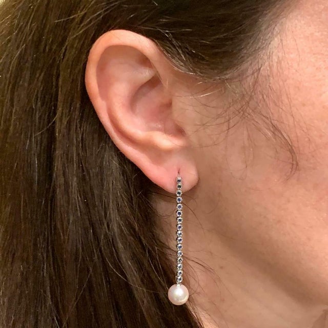 Metal Large Akoya Pearl Sapphire Earrings 14 Karat Gold 8.7 mm Certified For Sale - Image 7 of 7