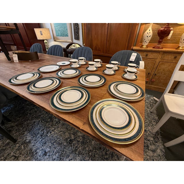 Art Deco 1990s Art Deco Royal Doulton Biltmore Fine China, Setting for Eight - 40 pcs For Sale - Image 3 of 12