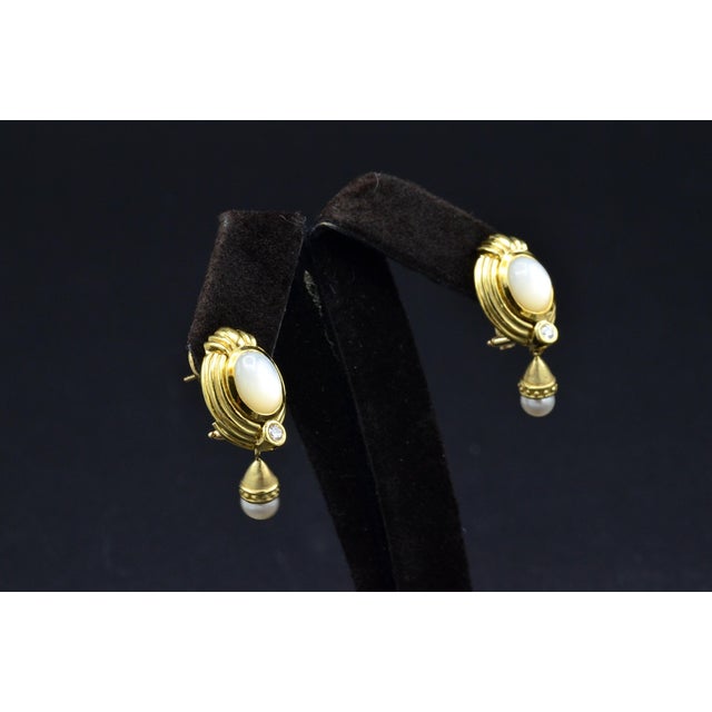 Contemporary The Gretnas: Ladies Vintage 14K Day and Night Mother of Pearl Dangler Earrings, 2 Pieces For Sale - Image 3 of 9