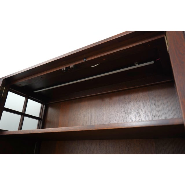 Stickley Harvey Ellis Arts & Crafts Oak 2 Door Cabinet For Sale In Philadelphia - Image 6 of 18