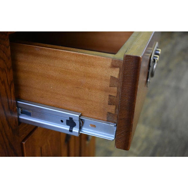 Mission Mission Style Solid Quarter Sawn Oak Keyhole Nightstand For Sale - Image 3 of 7