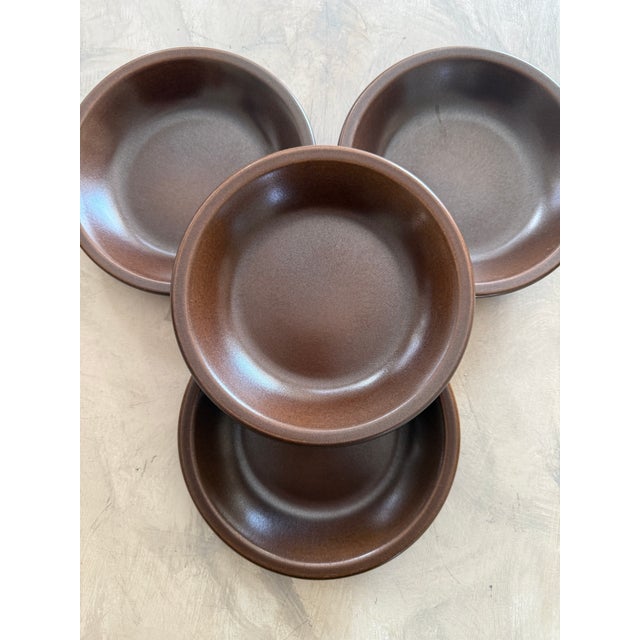 Vintage Wedgwood Stoneware Bowl – Sterling Pattern, 1970s - Set of Four For Sale In Chicago - Image 6 of 11