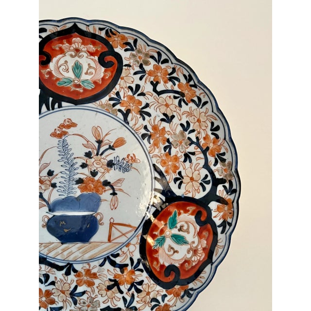Large Imari Prunus Charger, Meiji Period For Sale In Los Angeles - Image 6 of 6
