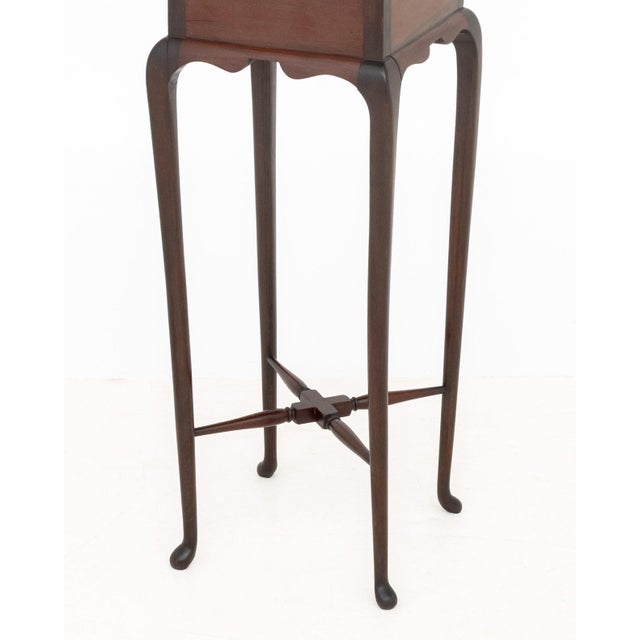 Early 20th Century Edwardian Walnut Plant Stand For Sale - Image 5 of 6
