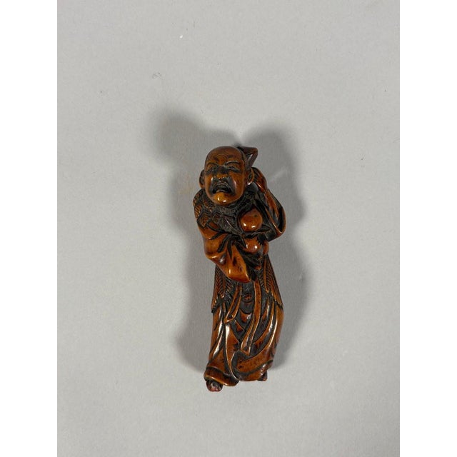 Asian Wooden netsuke, early 18th century, Edo period, Japan For Sale - Image 3 of 12