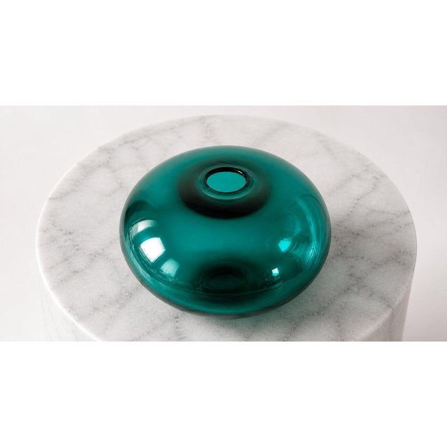 1990s Large Emerald Green Art Glass Stockholm Donut Vase from Ikea, 1999 For Sale - Image 5 of 8