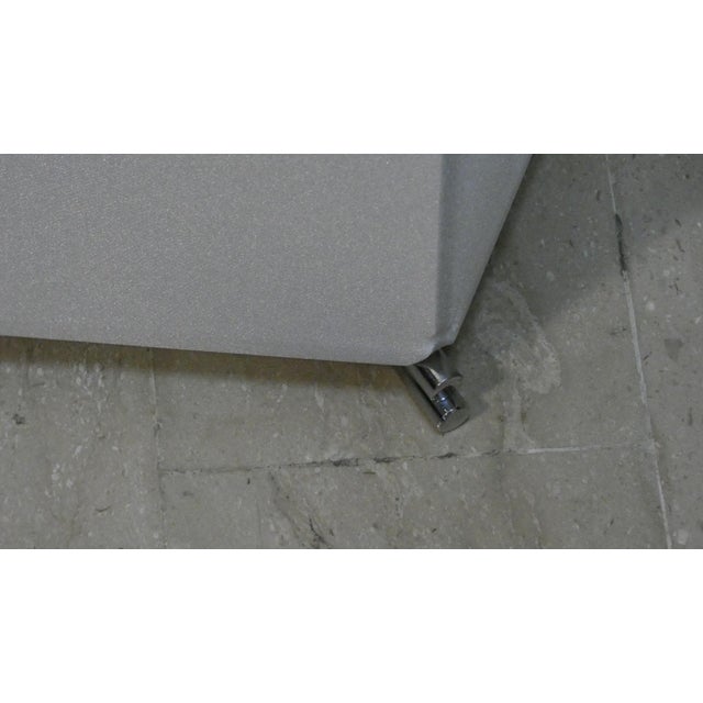 White Large Floor Lamp by Kazuhide Takahama for Sirrah, Italy, 1980s For Sale - Image 8 of 17