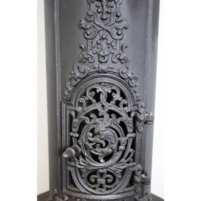 Antique European Ornate Cast Iron Parlor Stove Heater With Urn Finial & Paw Feet, C. 1890 For Sale - Image 4 of 12