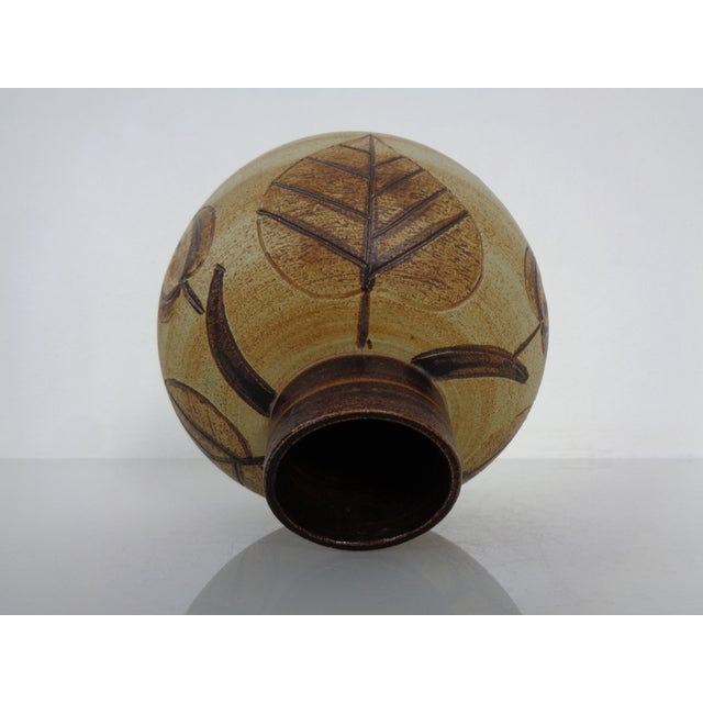 Studio Ceramic Vase by Peter Müller for Sgrafo Modern, 1970s For Sale - Image 11 of 18
