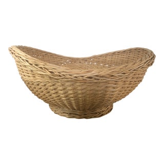 Asymmetrical U-Shaped Curved Natural Woven Wicker Basket For Sale