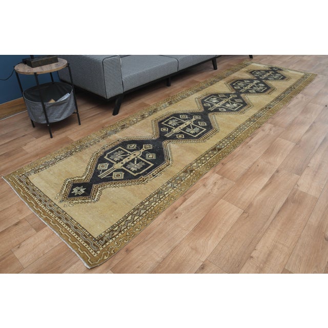 Beige 1970s Vintage Handmade Wool Cotton Beige Runner Rug For Sale - Image 8 of 11