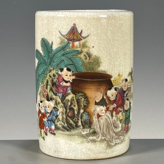 Ceramic Chinese Famille Rose Crackle Glaze Porcelain Brush Pot With Figural Scene For Sale - Image 7 of 9
