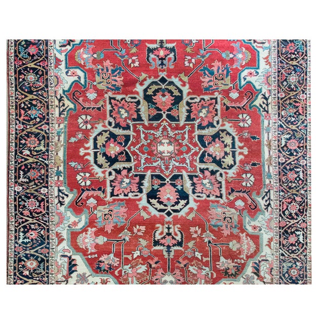 Late 19th Century Persian Serapi Rug For Sale - Image 9 of 16