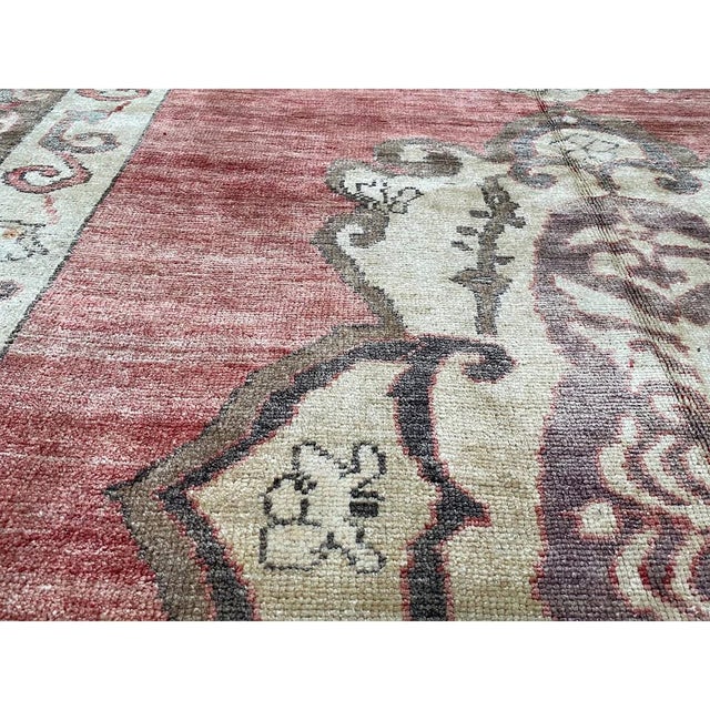 1970s 1970s Old Turkish Anatolian Area Rug 7x11 For Sale - Image 5 of 10