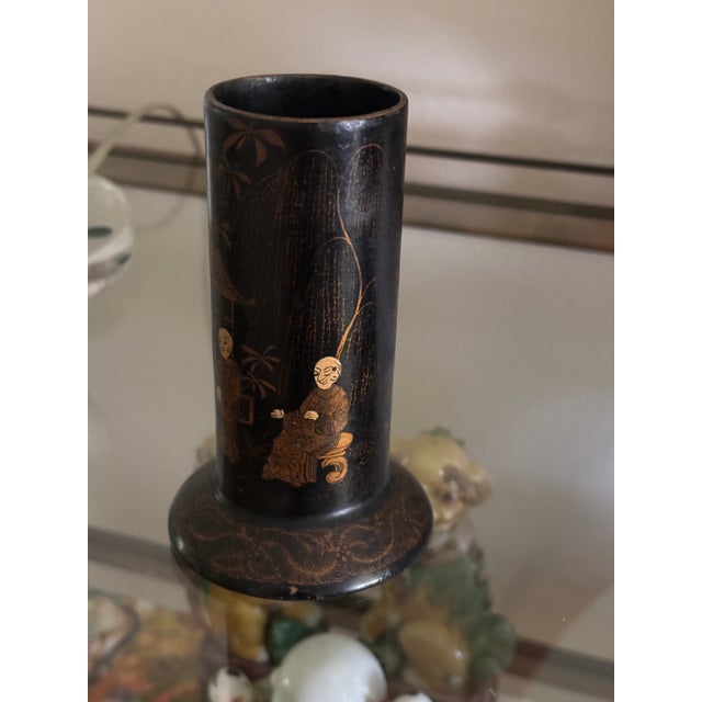Antique English Papier-Maché Chinoiserie Spill Vase / Brush Holder in Black and Gold For Sale - Image 15 of 18
