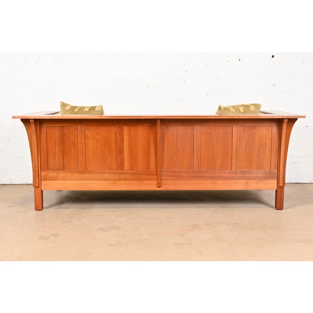 Brown Stickley Mission Arts and Crafts Cherry Wood Settle Sofa For Sale - Image 8 of 12