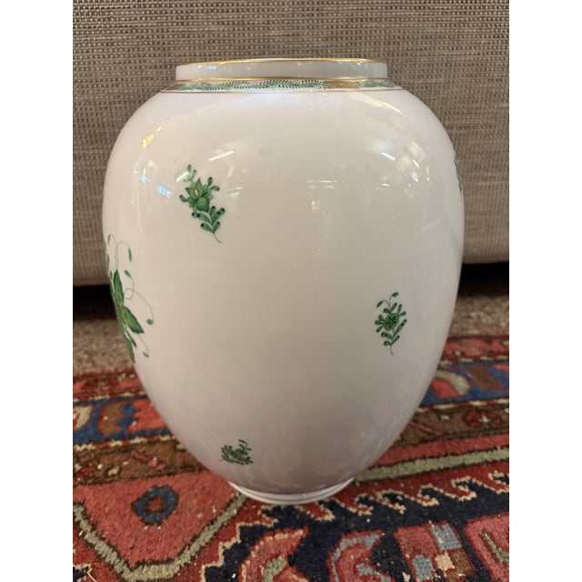 Apponyi Porcelain Vase with Chinese Bouquet from Herend, 1950s For Sale - Image 6 of 10