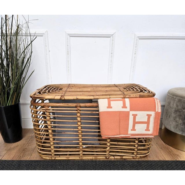French Riviera Bamboo Rattan Basket Container, Italy, 1960s For Sale - Image 4 of 9