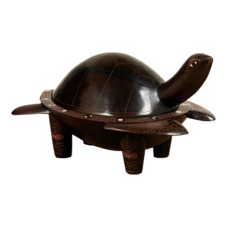 Vintage Carved Wood Fijian Turtle Kava Bowl For Sale