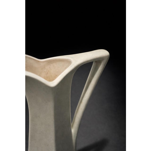 Ceramic Vintage Mid-Century Modern Sculptural Ceramic Ewer Vase With Square Base – Ivory Matte Finish For Sale - Image 7 of 10