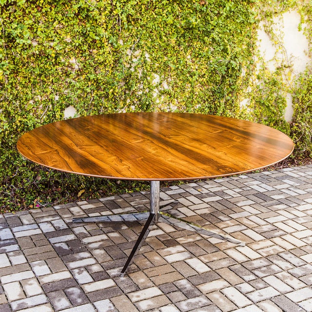 Vintage 1960s Florence Knoll 72" Round Rosewood X Base Table Desk For Sale - Image 10 of 16