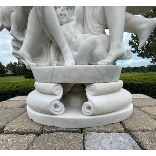 Early 20th Century Antique Italian White Carrara Marble Sculpture After "Toilette De Vénus", After Louis-Simon Boizot (1743-1809) For Sale - Image 5 of 9