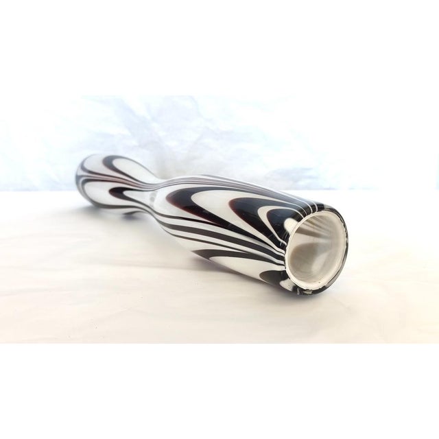 Purple and White Murano Glass Wave Vase from Carlo Moretti, Italy, 1970s For Sale - Image 6 of 13