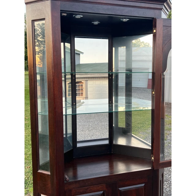 Late 20th Century Mahogany Glass Front Illuminated China Corner Cabinet For Sale - Image 4 of 10