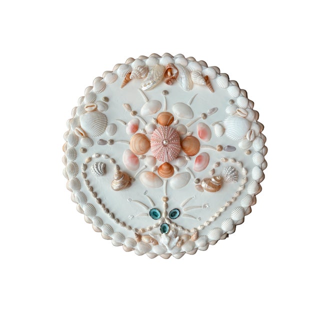 Coastal Wall Panel on Antique White Background, Shell Panel for Wall, Beach Home Wall Art, 12.5” Round Panel For Sale In Orlando - Image 6 of 11