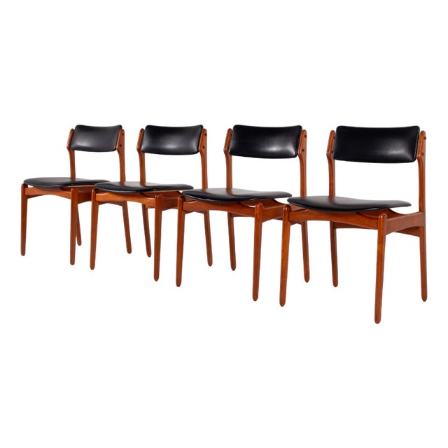 Mid-Century Danish Teak Dining Chairs with Black Skai Seats, 1960s, Set of 4 For Sale
