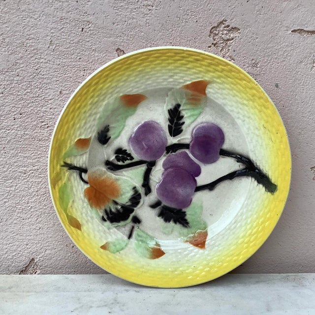 1920s Saint Amand French Majolica Plums Plate For Sale - Image 5 of 5