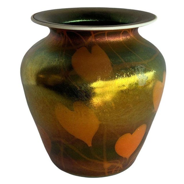 Early 20th Iridescent Handblown Heart & Vine Vase Set by Imperial For Sale - Image 11 of 12