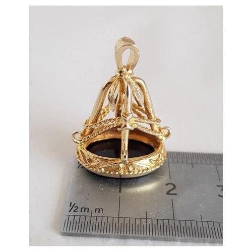Vintage Gold and Black Onyx Novelty Seal Charm by Slade & Kempton, London, 1967 For Sale - Image 13 of 16