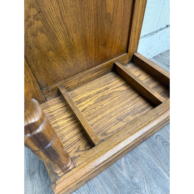 Wood Vintage Late 20th Colonial Revival Style Traditional Style Century Oak Hall Tree For Sale - Image 7 of 11