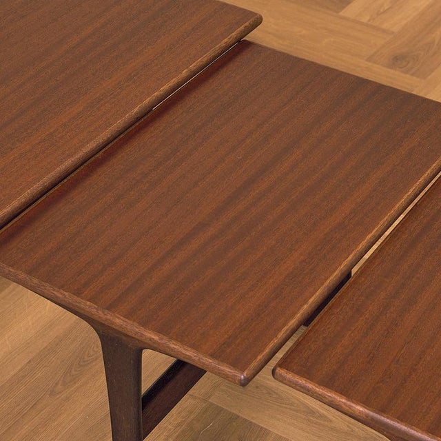 1960s Danish Nesting Tables in Mahogany, 1960s, Set of 3 For Sale - Image 5 of 9