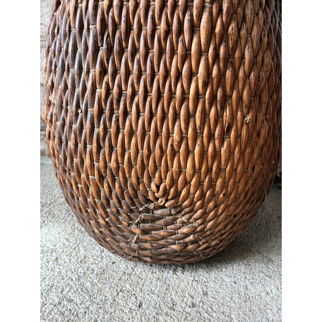 Pair of Vintage Woven Baskets For Sale - Image 16 of 16