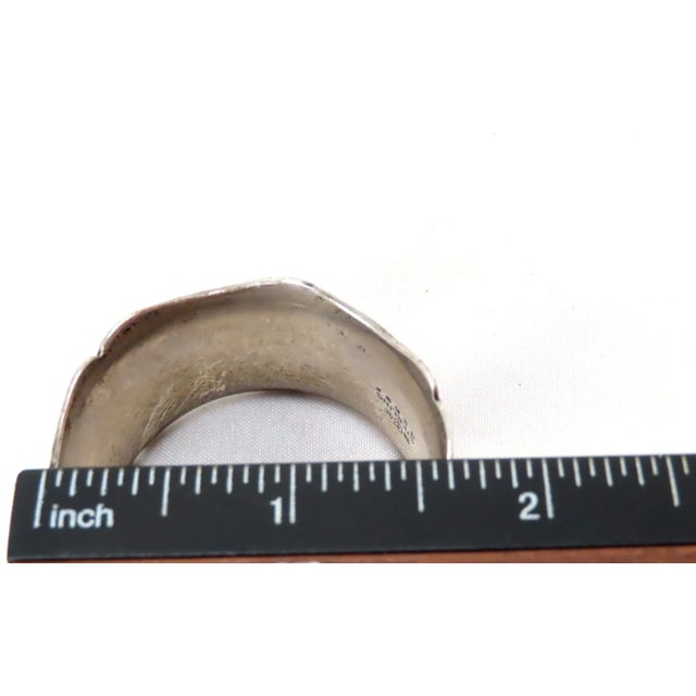 Classic Antique - Victorian Art Nouveau Flower Style Sterling Silver Napkin Ring by Gorham Silver Company For Sale - Image 12 of 13