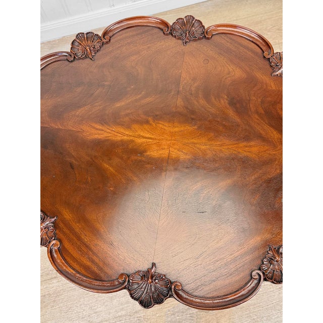 Brown Vintage Chippendale Mahogany Round Pie Crust Parlor Table For Sale - Image 8 of 12