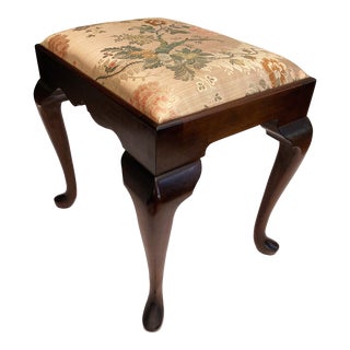 1980s Vintage Mahogany Queen Anne Bench With Japanese Silk Upholstery For Sale
