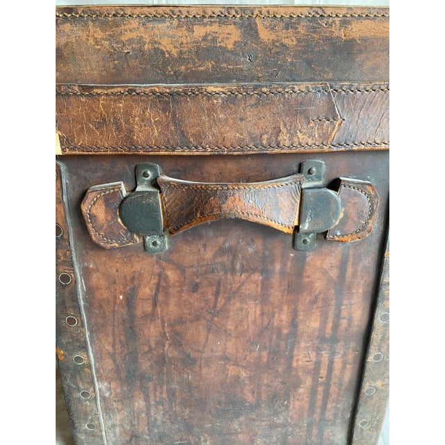 Mid 19th Century Early 20th Century Nyc East End Hotel Luggage Trunk For Sale - Image 5 of 12