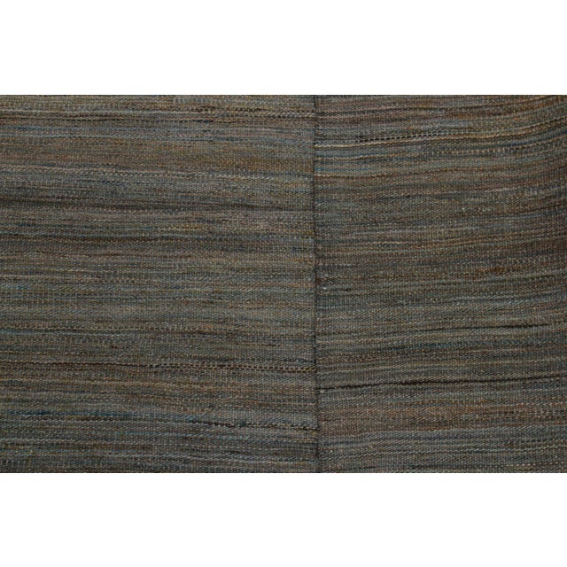 Southwestern Kilim Grey Blue Wool Rug - 4'5" X 6'1" For Sale - Image 4 of 7