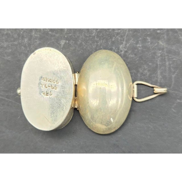 1980s Mexican Silver Pill Box For Sale In Miami - Image 6 of 7