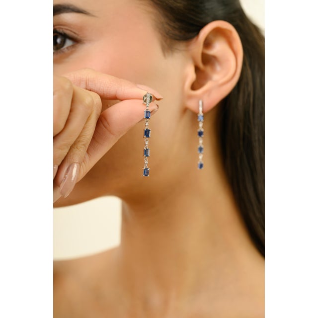 Contemporary 14k Gold Linear 1.78Ct Sapphire Drop Earrings With Diamonds- 2 Pieces For Sale In New York - Image 6 of 10