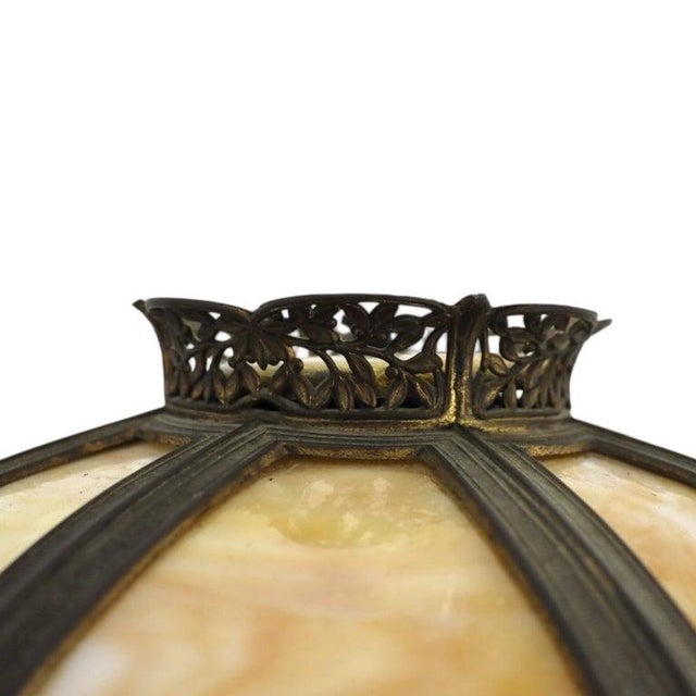 Arts & Crafts Bradley & Hubbard 8-Panel 2-Tone Arts & Crafts Slag Glass Lamp Table C1920 For Sale - Image 3 of 11