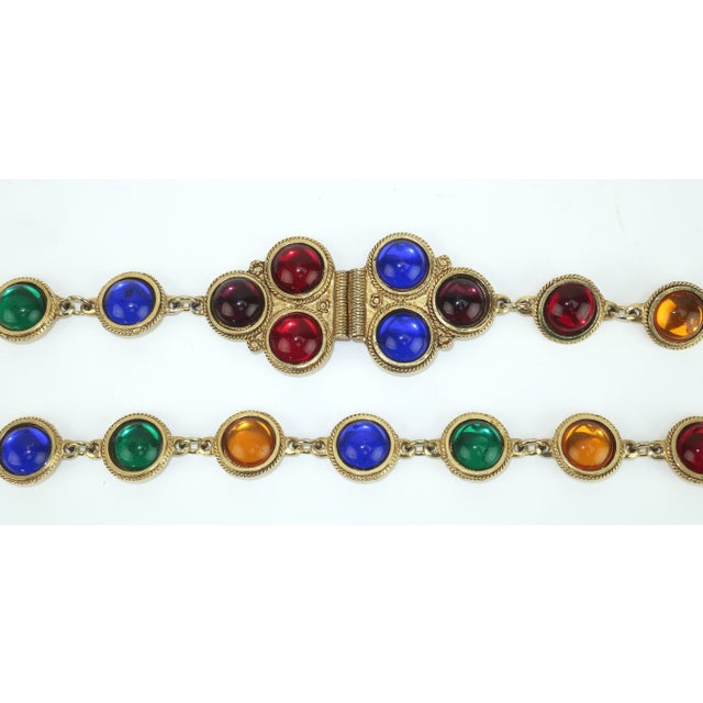 Chanel Accessocraft Nyc Bejeweled Chain Belt, 1980's For Sale - Image 4 of 13