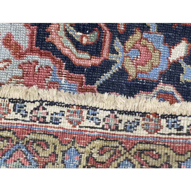 Antique Persian Heriz Serapi Rug 4'10" X 6’5" For Sale In New York - Image 6 of 10