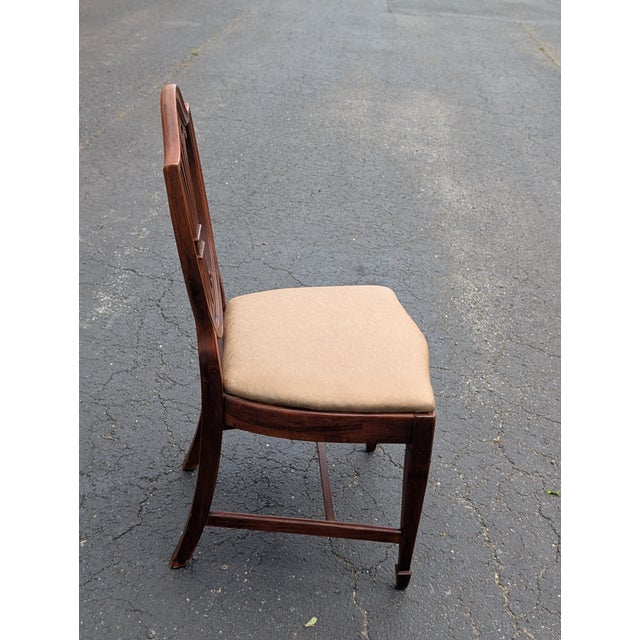 Vintage Drexel Hepplewhite Style Carved Shield Back Dining Chairs - Set of 4 For Sale - Image 11 of 18