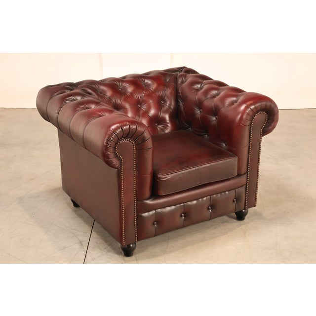 English Chesterfield Style Pair of Oxford Red Leather Club Chairs For Sale - Image 3 of 16
