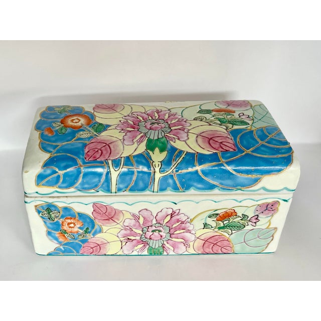 Ceramic Mid 20th Century “Tobacco Leaf” Ceramic Box For Sale - Image 7 of 9